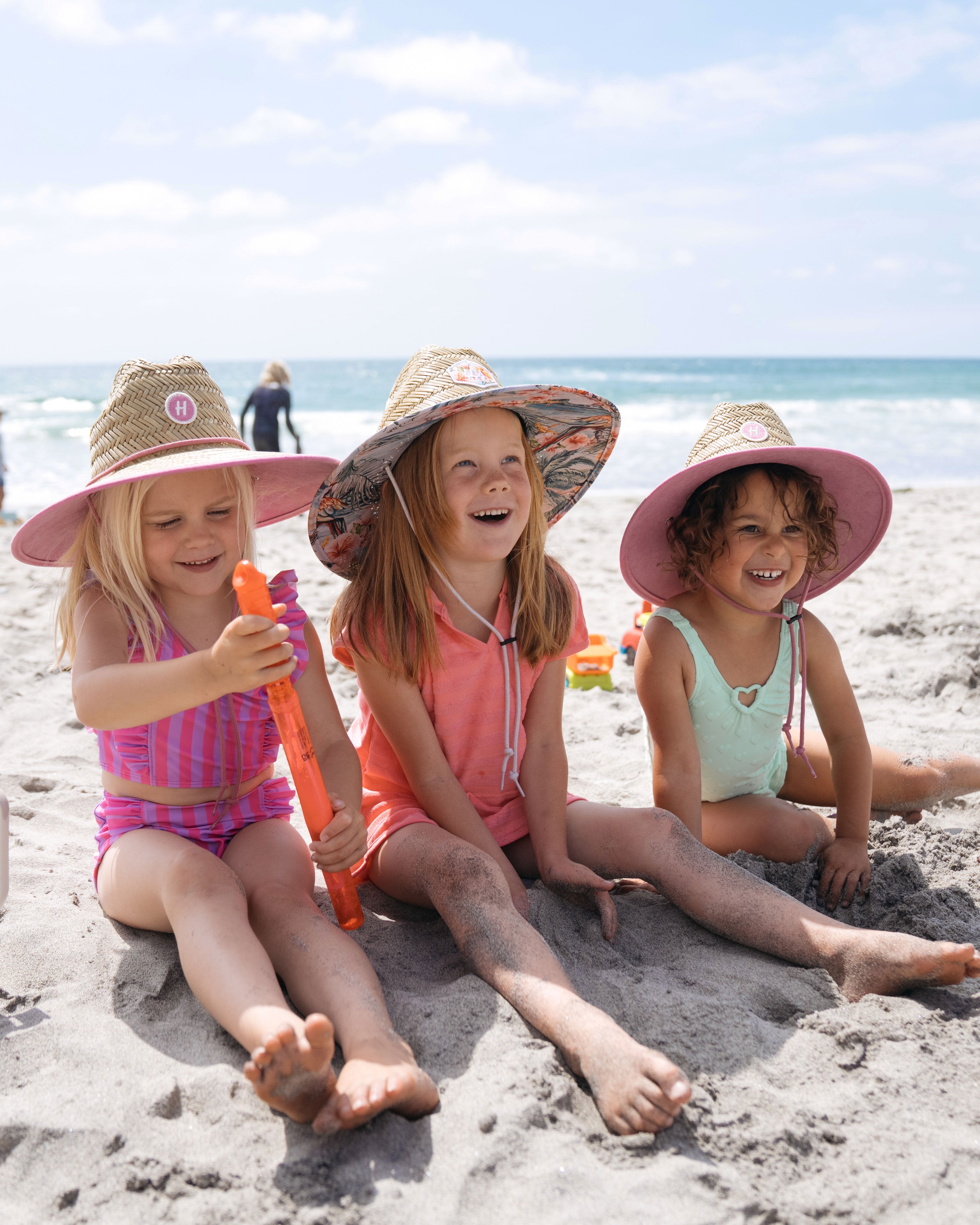 NEW & BEAITIFUL!! Hemp Rope & Straw Sun Hat & BAG W/Pink, Yellow & Blue Stripes Kids Signature Lifeguard in Hanalei Hula – Hemlock Hat Co main image 4