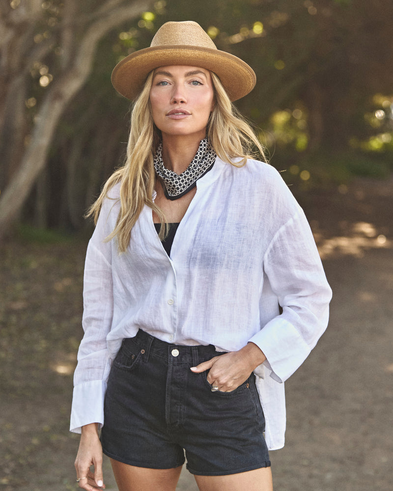 Hemlock female model wearing Hemlock Mateo Straw Rancher Hat in Saddle